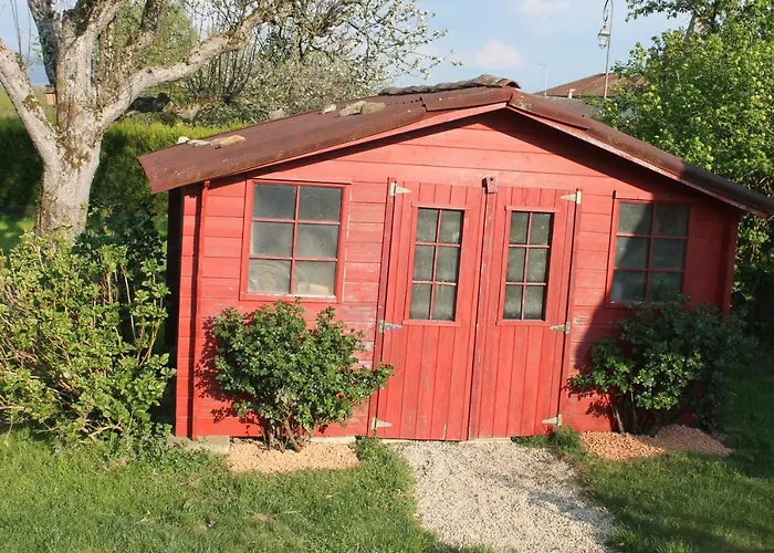 Les Trois Maisons