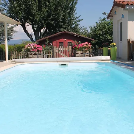 Holiday home Les Trois Maisons *