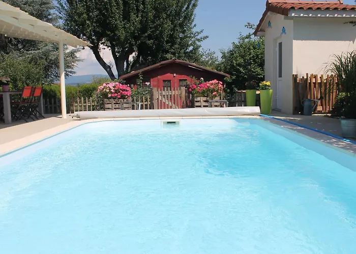 Holiday home Les Trois Maisons *